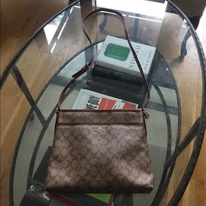 Coach signature c cross body bag